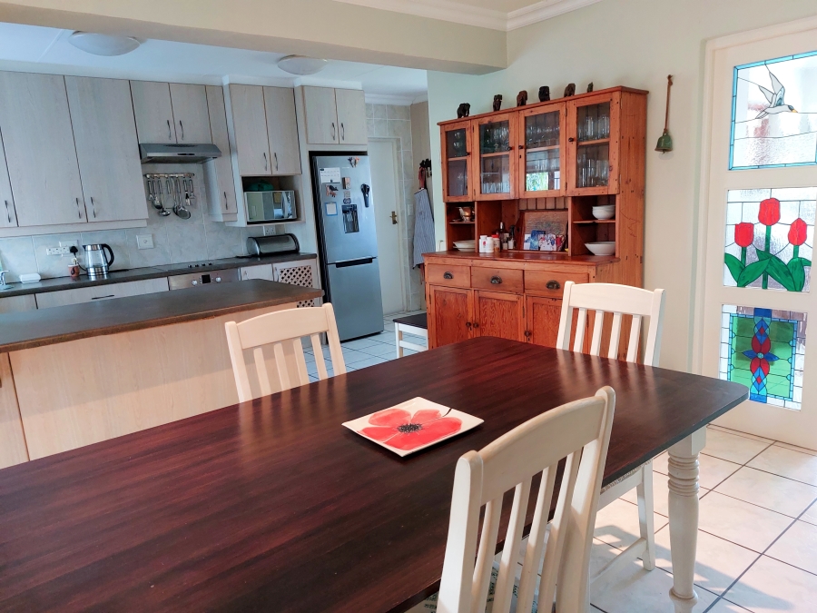 2 Bedroom Property for Sale in The Island Western Cape